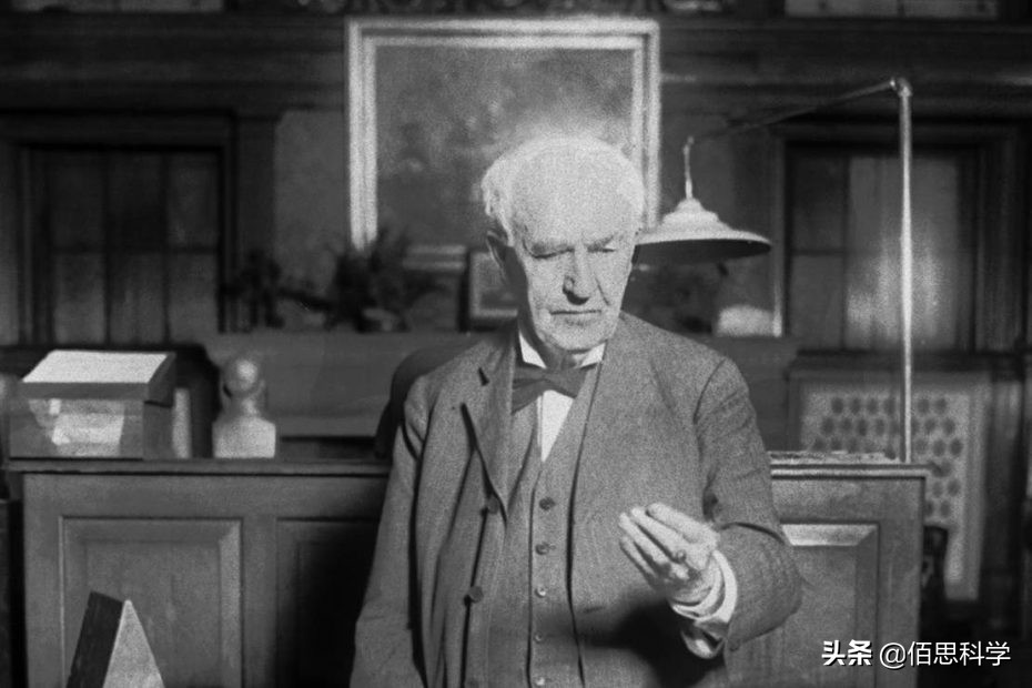 拜登说电灯是黑人发明的!咋不说还发明了电话?来了解点科学史吧