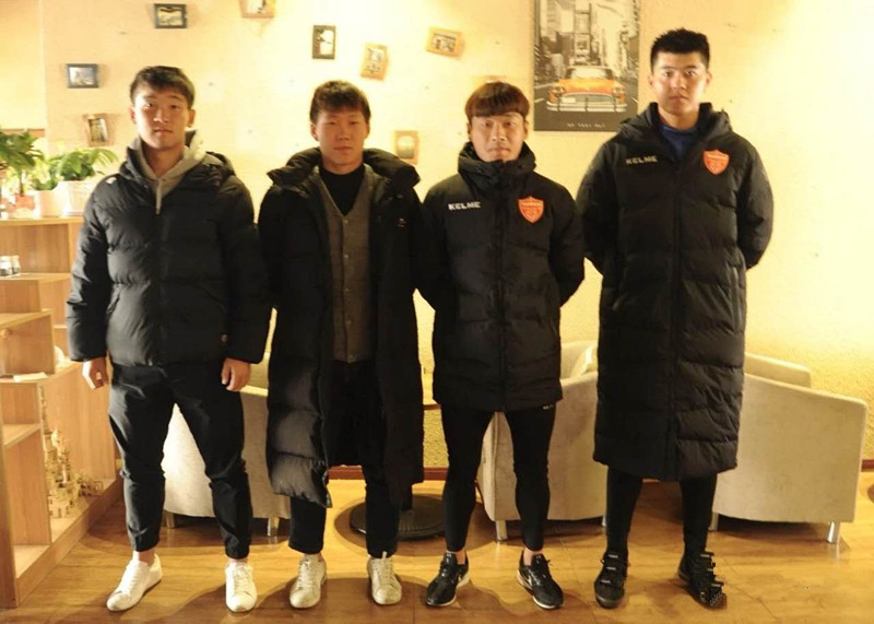 延边富德新赛季的五名内援都是不知名的球员，旧将李勋成最大牌