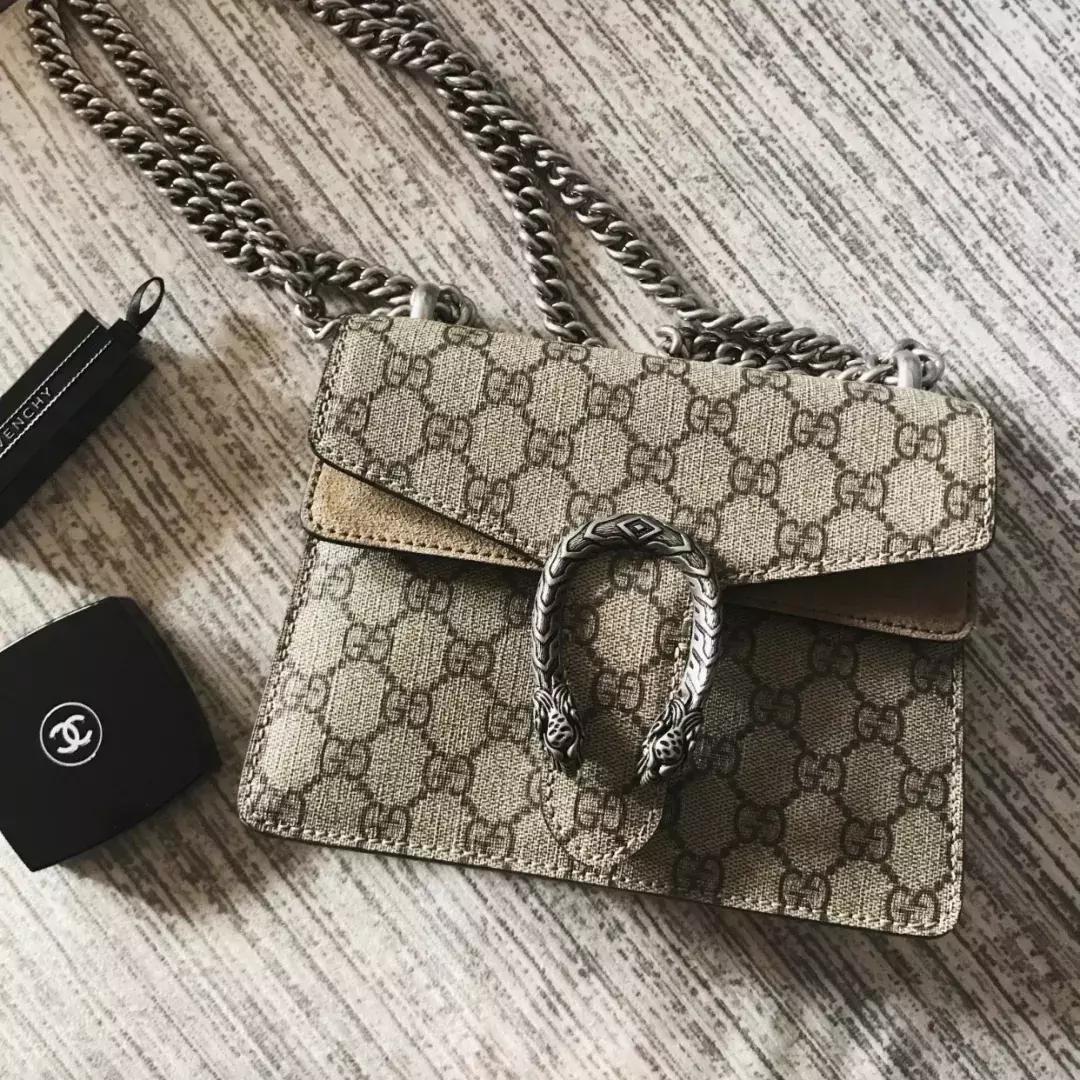 最近大家在买什么首饰,大家都买哪款包