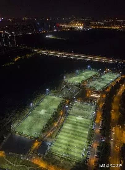 沌口体育公园足球中心收费,沌口足球公园场地分布图