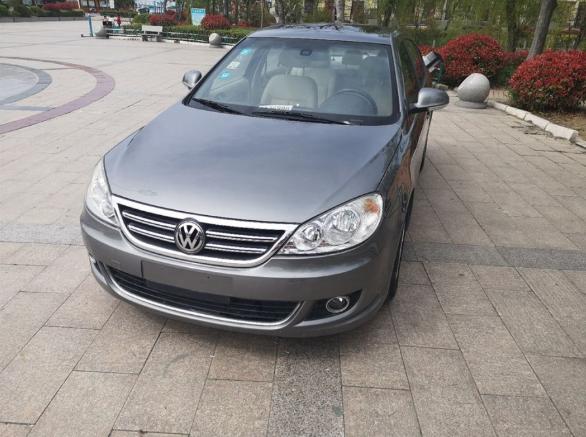 2014年上牌二手大众朗逸评测,2010款2.0朗逸手动二手能卖多少钱