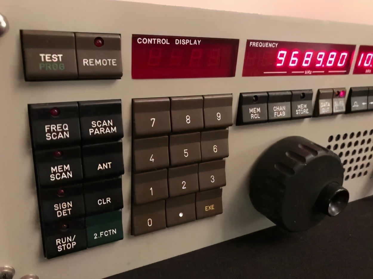 短波无线电电台技术卷土重来并在未来军事战场上消除通讯盲区