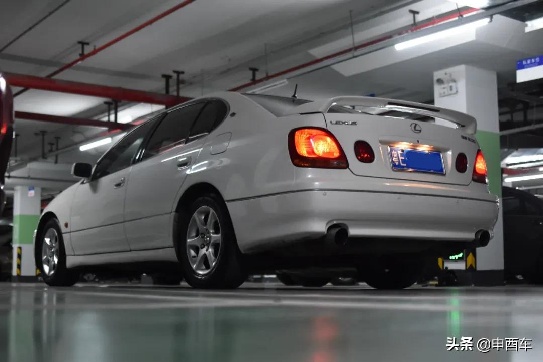 雷克萨斯咬地鲨is250老款,雷克萨斯is咬地鲨什么时候换代