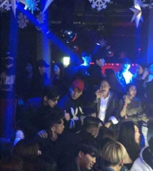 圈黍说，于正戏多？王思聪被点名？