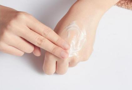 黑寡妇的魅力到底有多可怕,黑寡妇最迷人的背心