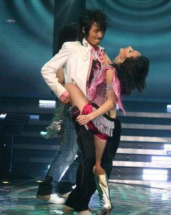 奥运冠军刘璇生活幸福美满,刘璇曾经获得哪个项目的奥运金牌