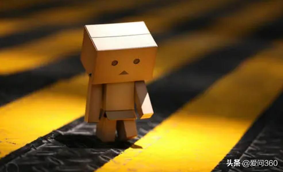 老年人得了自闭症怎么办,退休的人易患的精神症状