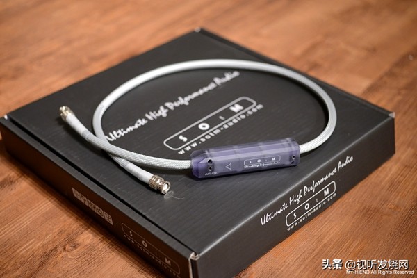 直接提升串流音乐的声音：SOtMsNH-10G网络交换器