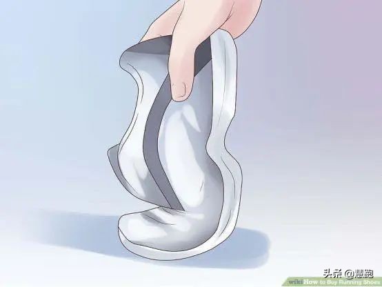 如何挑选女士运动跑鞋,怎么在网上挑选一双跑鞋