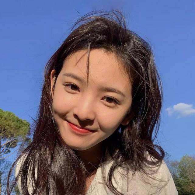 青春期男生如何养成初恋脸,如何像赵露思一样拥有一张初恋脸