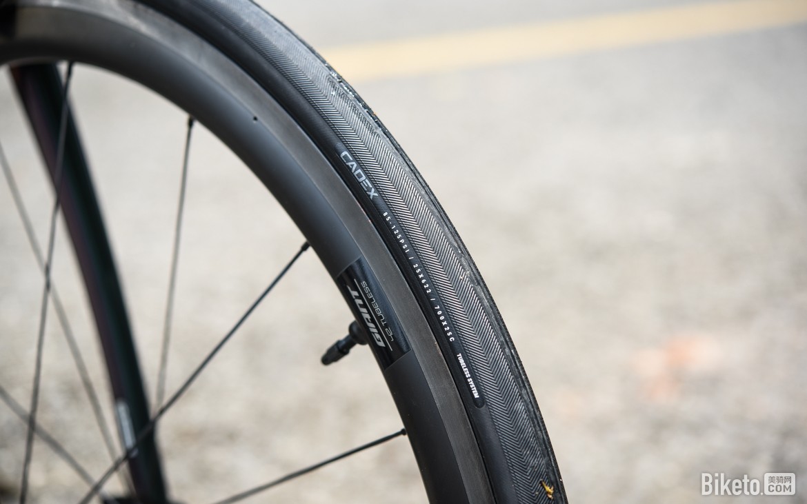 捷安特tcradvsl公路车配置,捷安特tcradv2kom试骑