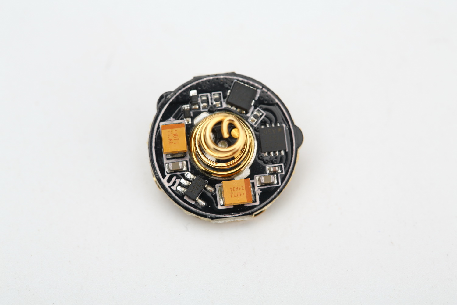 回归操作本质FENIXTK11TAC机械双模式战术电筒评测