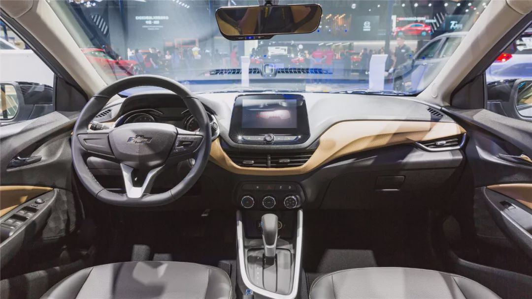 五年的雪佛兰科沃兹还能卖多少钱,雪佛兰科沃兹大概卖了多少辆车