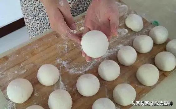 老面馒头为什么那么劲道,朱桂明米酒老面馒头发酵配方