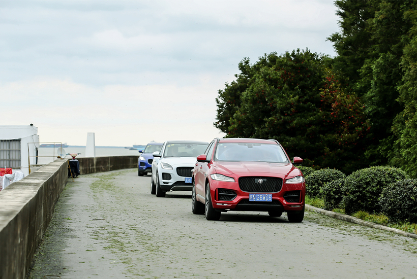 轻松驾驭征服全地形,无畏驰骋全地形