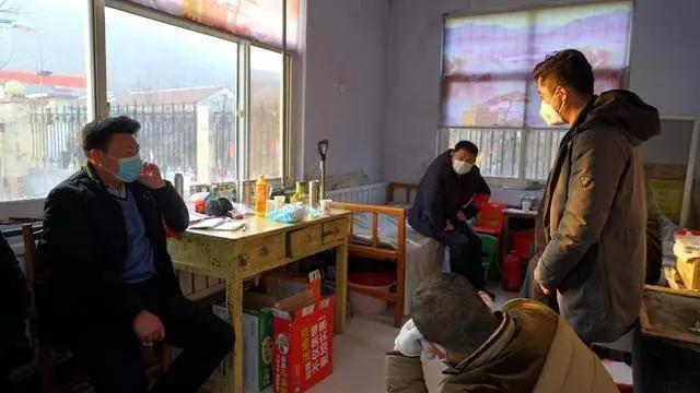 把肺炎拍成电影，我们拿到了一位导演的创作脚本