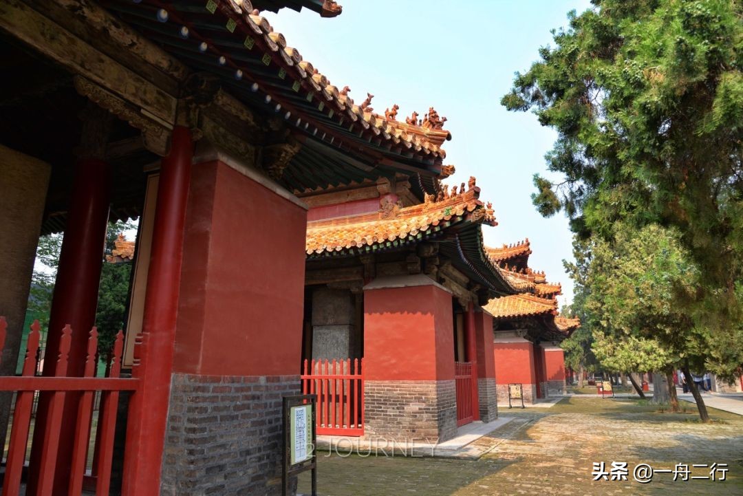 初冬的邂逅曲阜孔庙,游曲阜孔庙发朋友圈