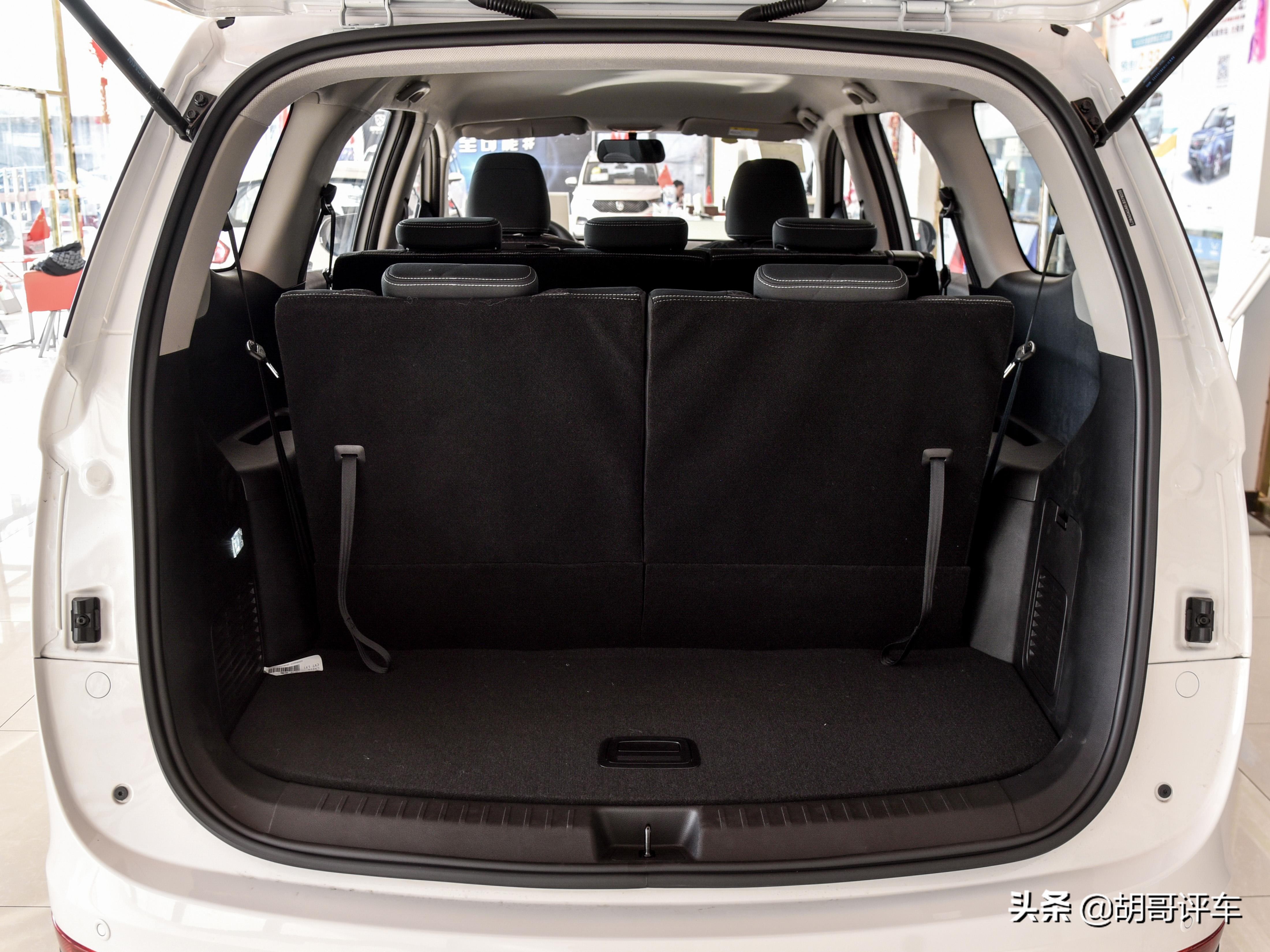 最适合穷人的三款mpv宝骏730,性价比高七座mpv