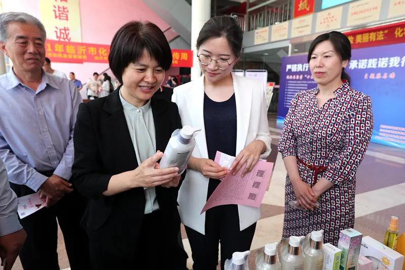 安全用妆伴您同行带你了解化妆品,安全用妆伴您同行