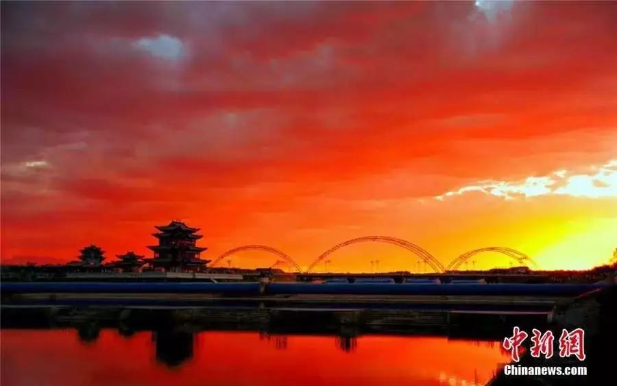 描写甘肃的爆火文章,一篇文章了解甘肃