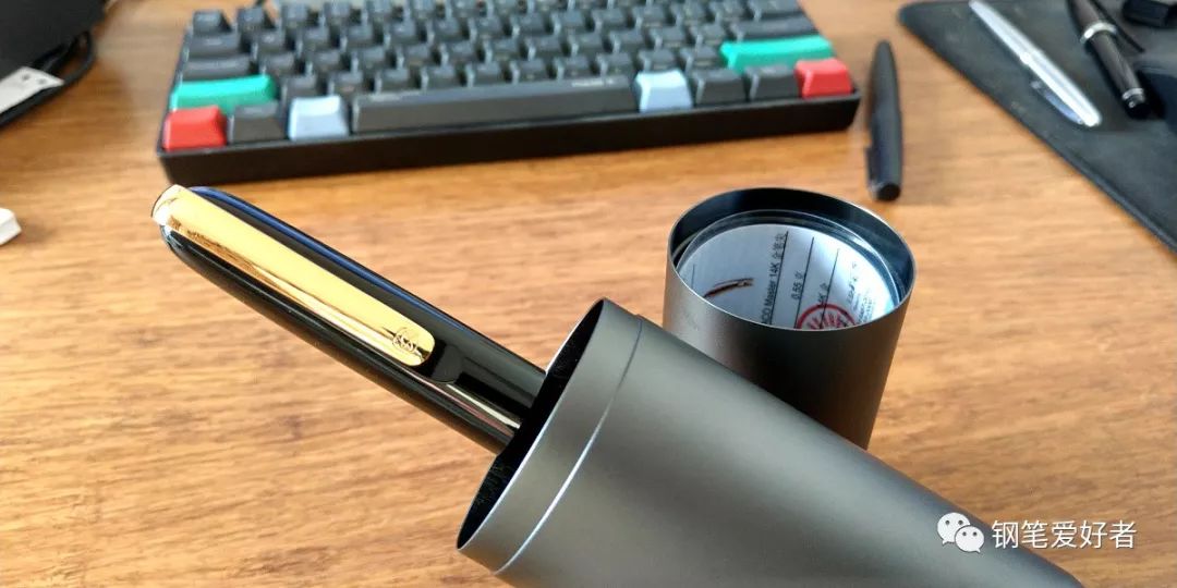 顶级钢笔品牌测评,金尖pelikan钢笔测评