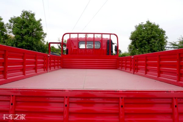 货厢更大动力更强，卧铺变双人床，领航ES5堪称麦客好伙伴