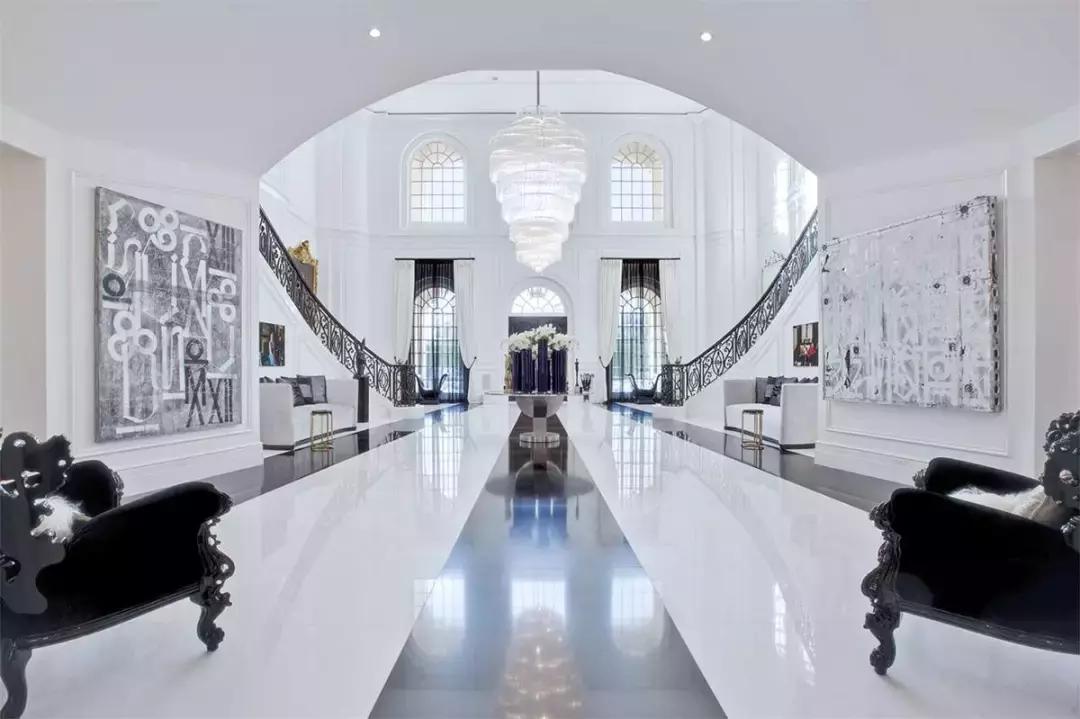 十大足球巨星豪宅,足球巨星c罗的豪华别墅