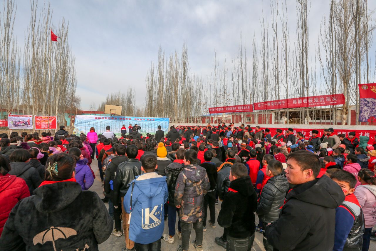 令人感动！联赛激战正酣这两名*疆新**球员却在默默做这件事