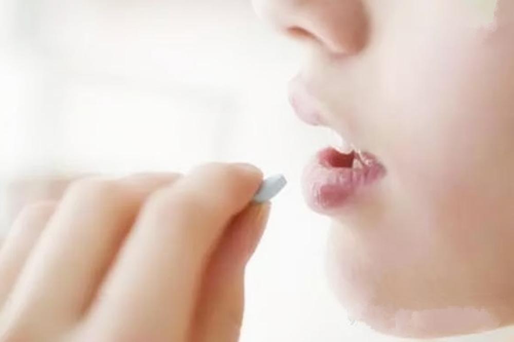 在备孕期间就可以开始补充叶酸了,备孕叶酸的补充太多的人补错了