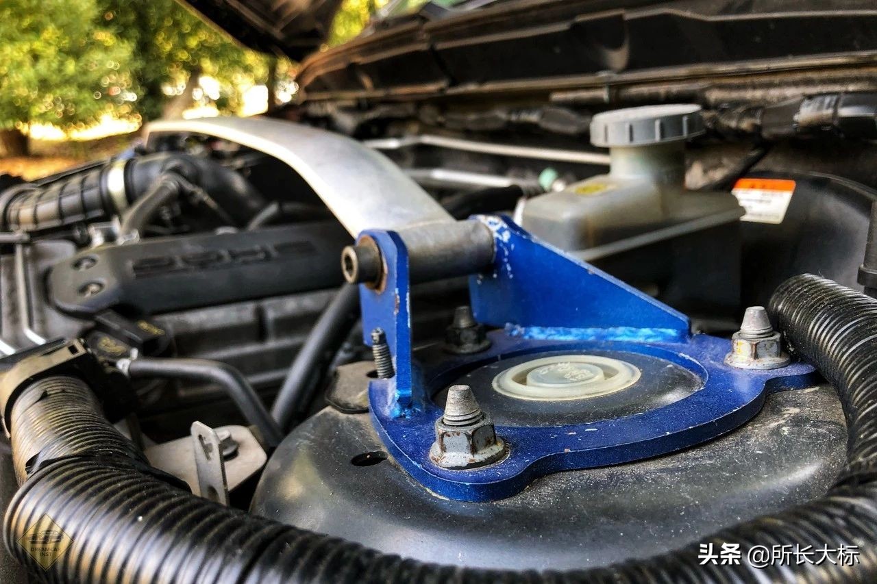 铃木维特拉整备重量是多少,铃木维特拉自驾游越野视频