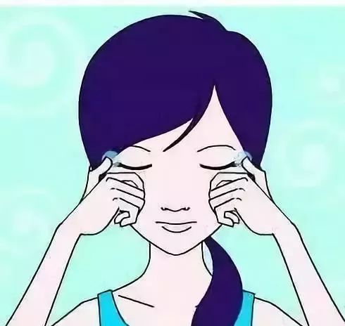 40岁消除眼皮浮肿和眼袋,眼袋怎么消除改善大眼袋