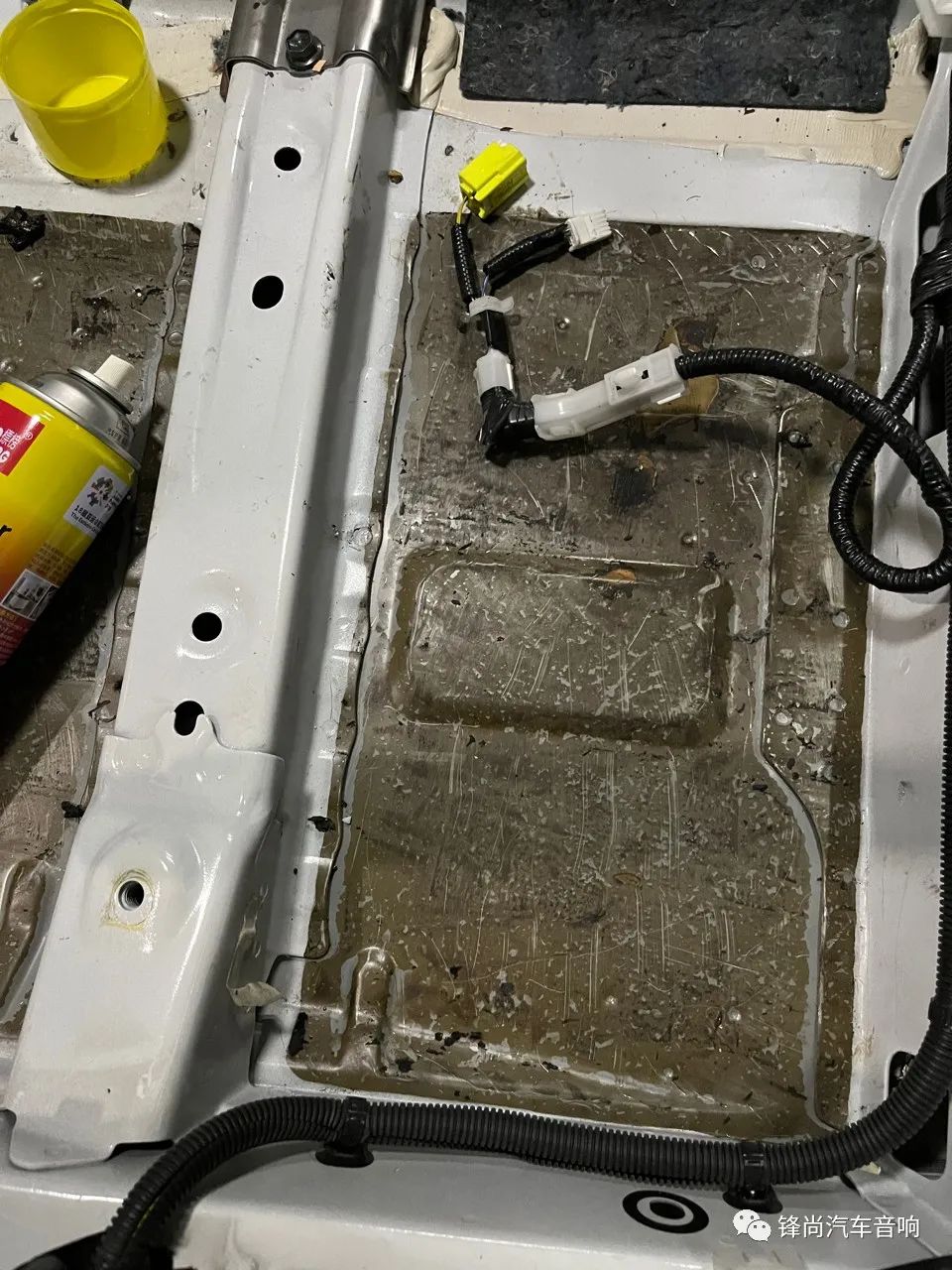 卡罗拉去沥青异味,丰田卡罗拉隔音怎么解决