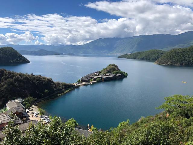 到云南10天9晚游吃住行费用全含,云南旅游900元玩五天