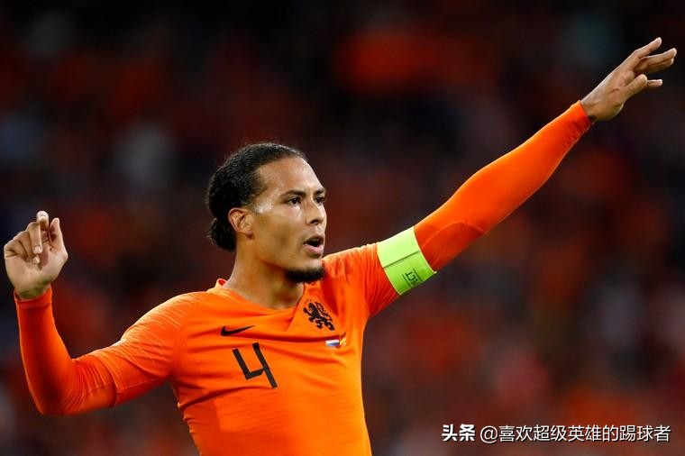 足球场上的3号位是什么意思,足球中位置是什么意思