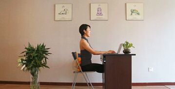 我是大医生如何预防缓解颈椎病,经常坐电脑前正确坐姿预防颈椎病