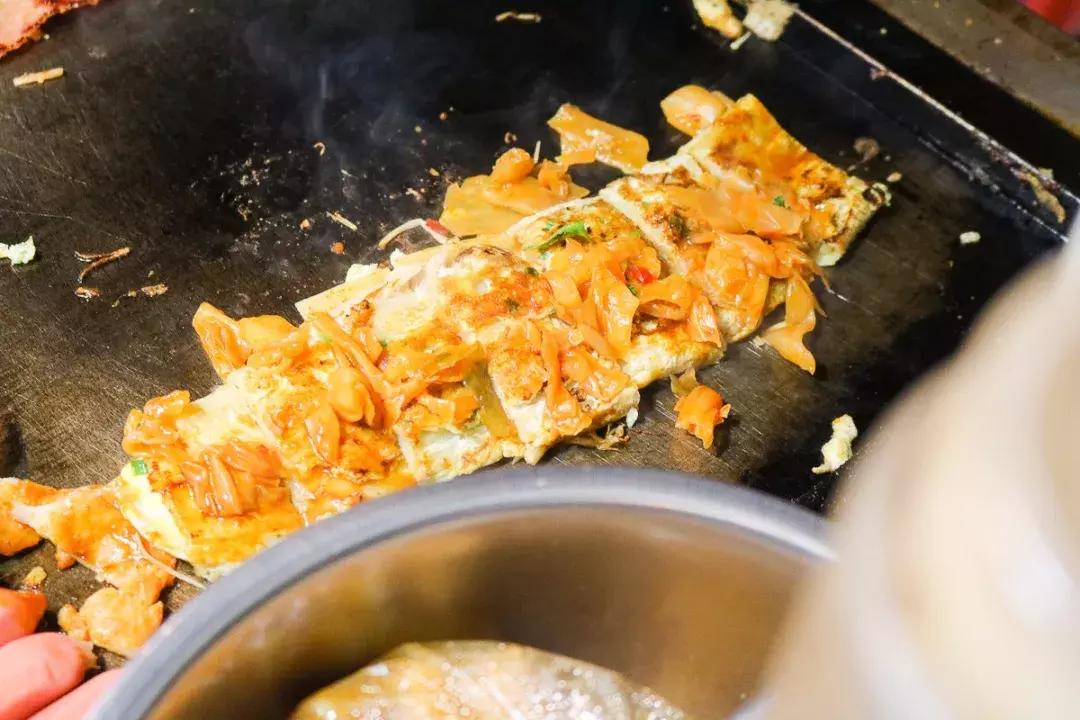 合肥安农大美食一条街是哪个门,合肥人气最旺的小吃街夜吃