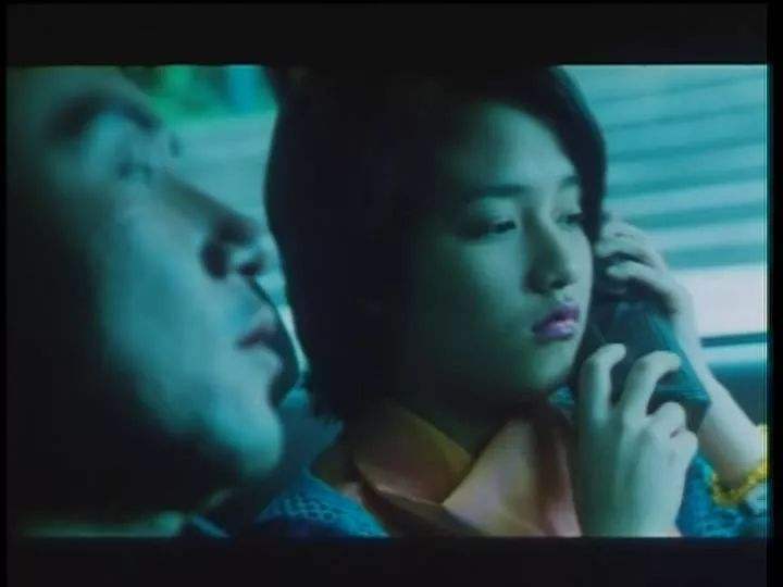 范晓萱割子宫是真的吗,范晓萱打舌钉打耳洞的样子