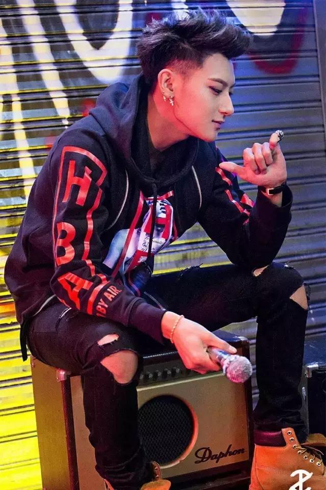 为什么潮牌突然不火了,当下潮牌现状