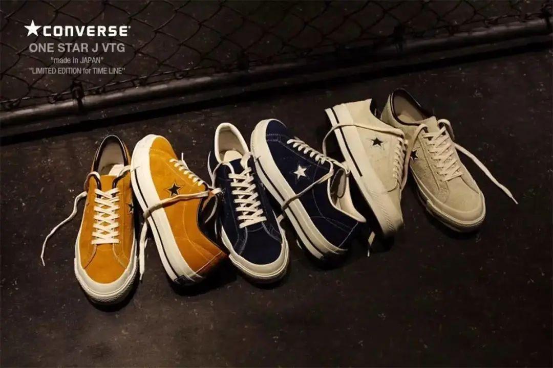 最近很火的一双蓝色帆布鞋,一双帆布鞋带你惊艳整个春夏