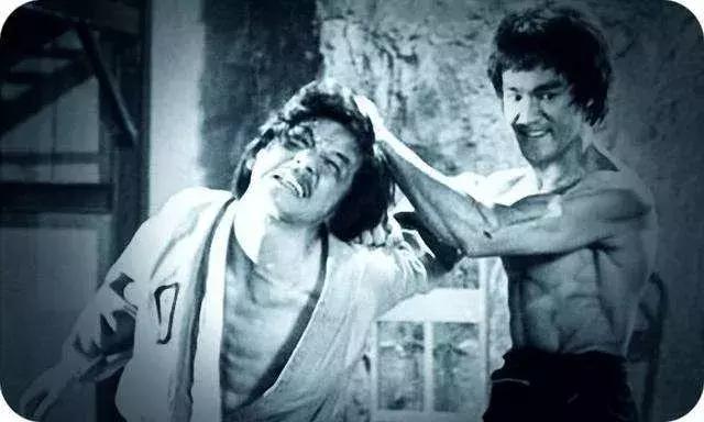 美国人称李小龙功夫之王,李小龙真的不可超越吗