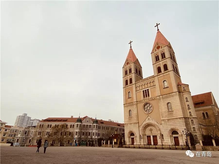 中山路步行街青岛改造完成,栈桥中山路视频