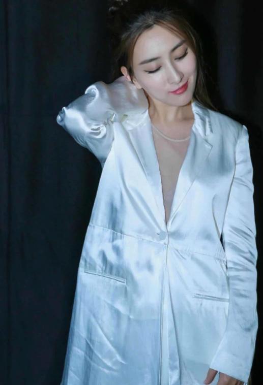 马苏穿什么睡衣,冬天马苏穿什么衣服好看