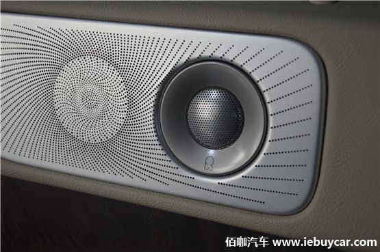 林肯领航员升级七座蓝色内饰,18款林肯领航员颜值控震撼来袭