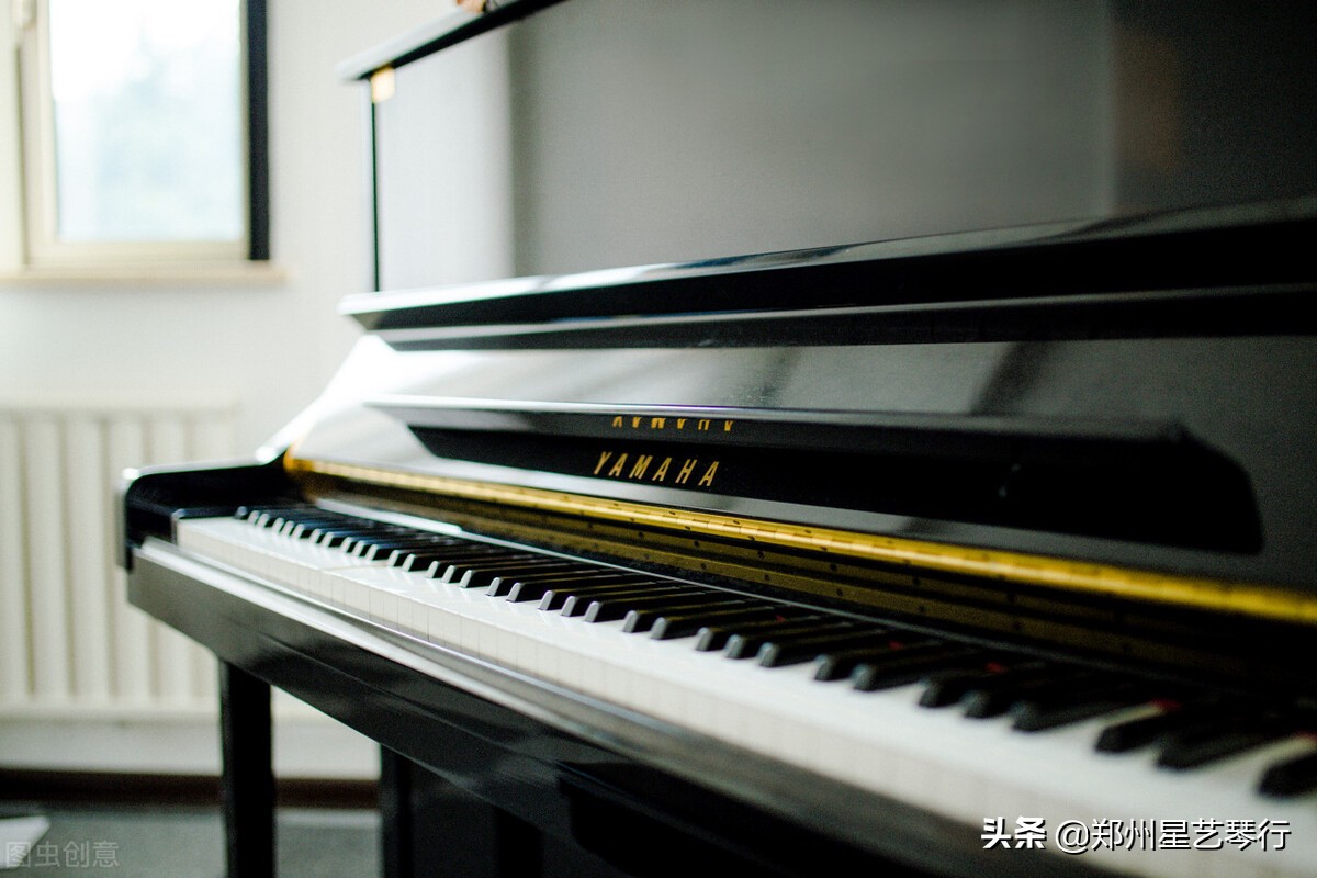 鲍德温钢琴和雅马哈哪个好,鲍德温钢琴和恺撒堡钢琴哪个好