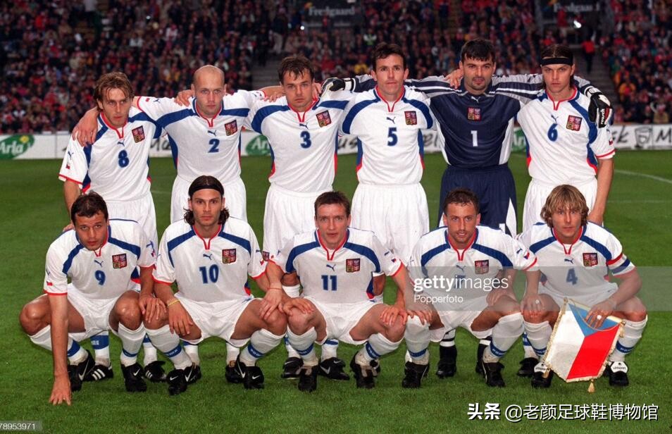 真不比齐达内差，捷克铁人也曾在欧洲优胜者杯决赛天外飞仙制胜