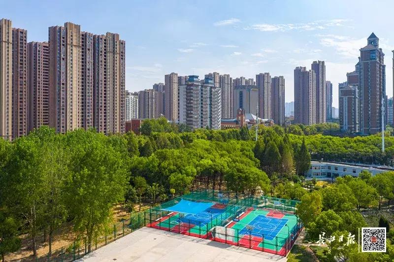 武汉将新建6万座位的专业足球场,武汉新建足球场在哪里