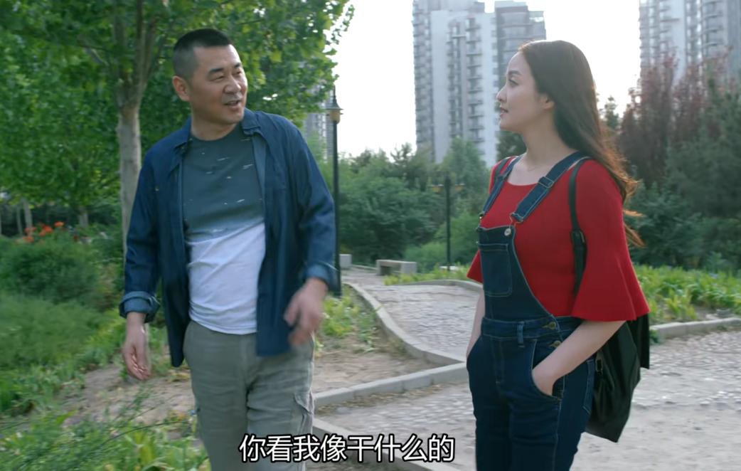 李一桐找陈建斌装大款,李一桐陈建斌爱情故事