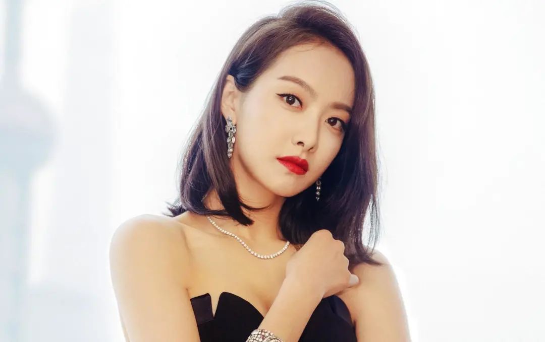 防弹少年团对王嘉尔的反应,防弹少年团跟王嘉尔对决