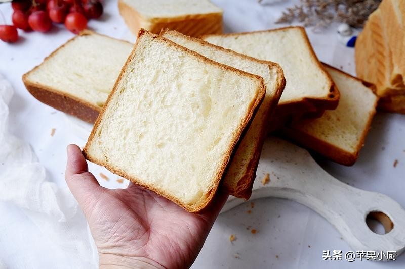 无黄油的吐司做法,无黄油吐司酥脆又好吃不用烤箱