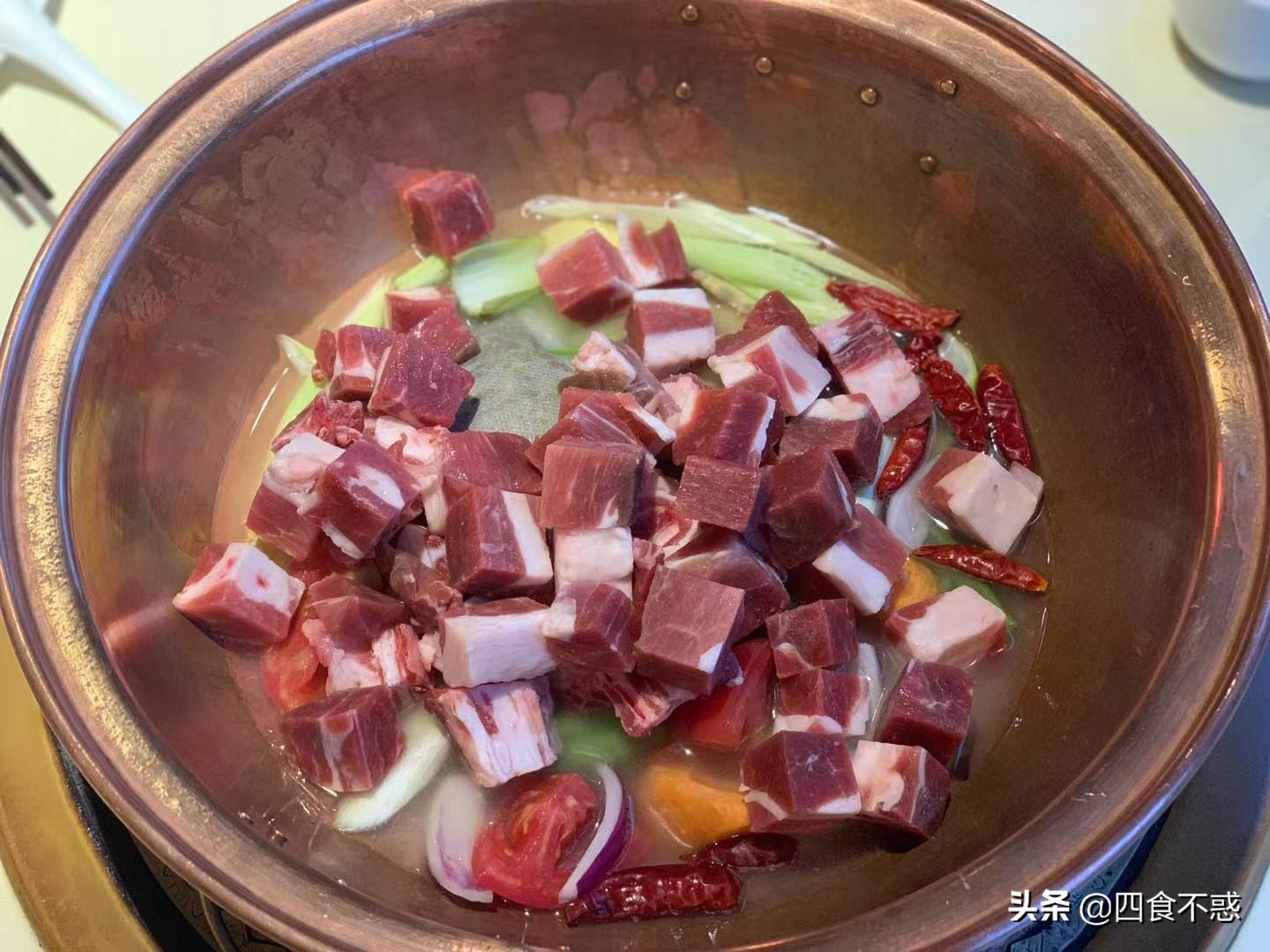 包头，原只想逗留一日，却因一顿羊肉多待一天